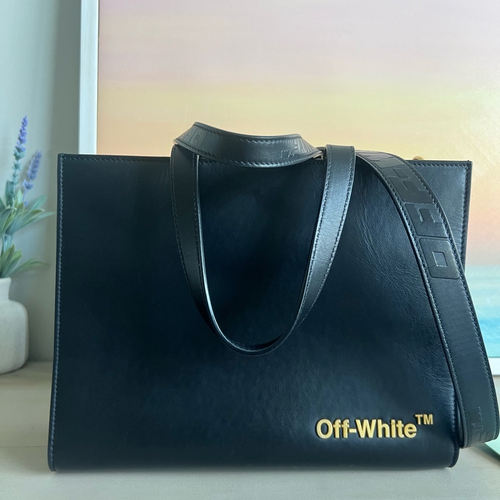 Off-White Medium Tote/Crossbody Purse